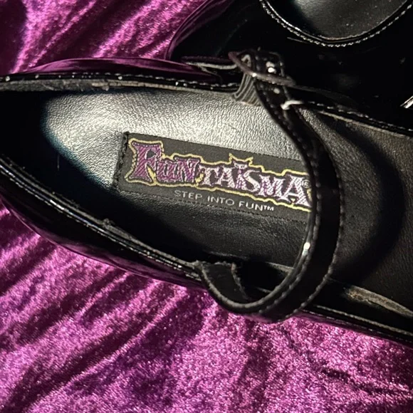 Funtasma Shiny Black Mary Jane Heels - Picture 3 of 4